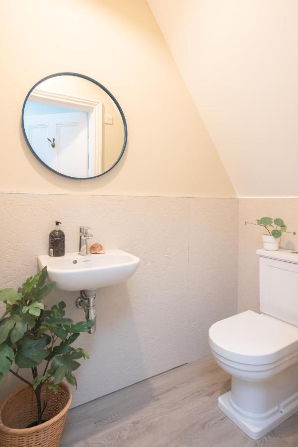 Spacious 3Br Victorian Cheltenham Loft Flat In Cotswolds - Free Parking Apartment Luaran gambar