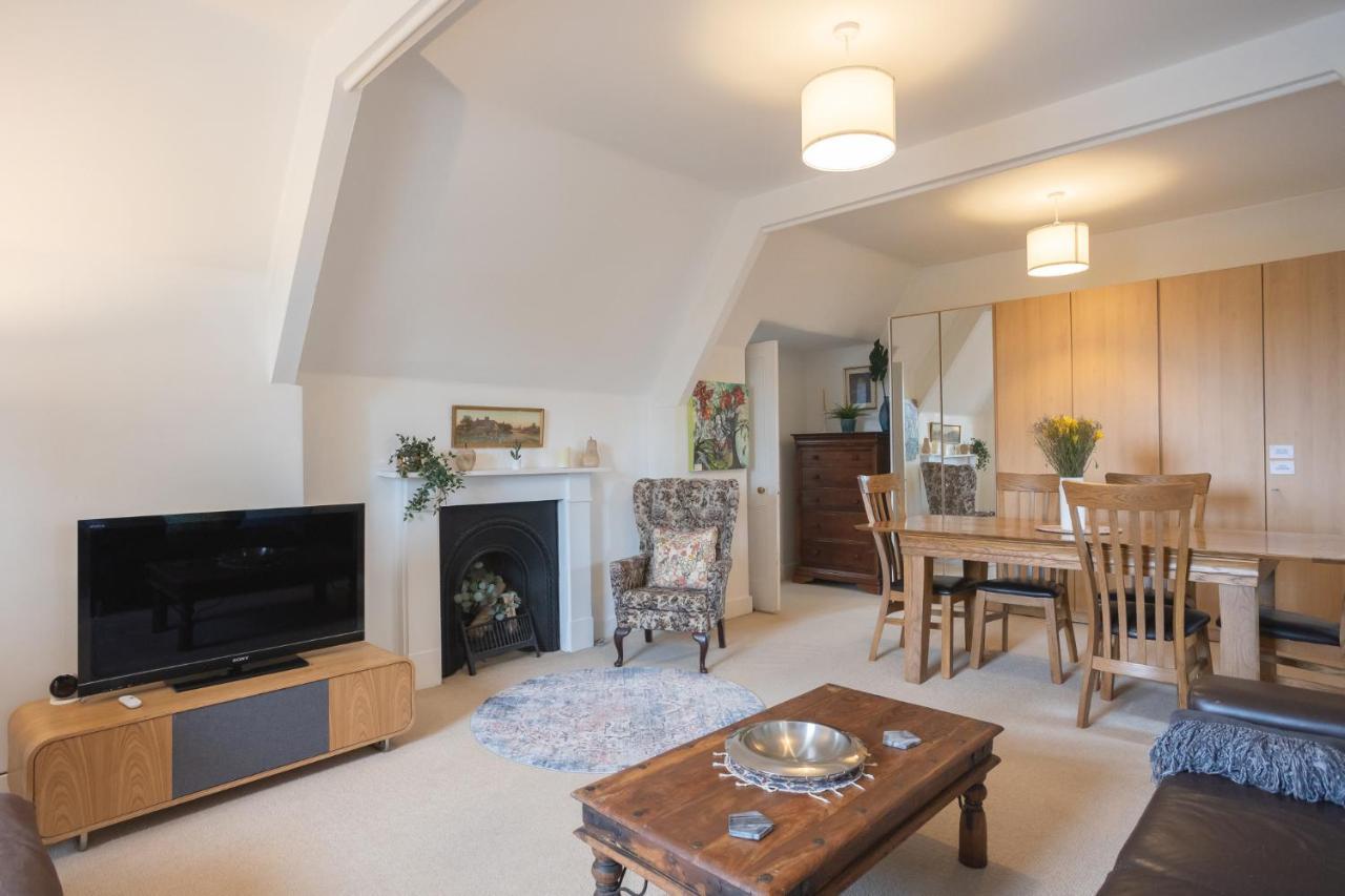 Spacious 3Br Victorian Cheltenham Loft Flat In Cotswolds - Free Parking Apartment Luaran gambar